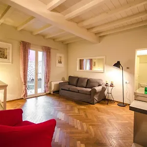 Azeglio Apartment, A Due Passi Da Piazza Maggiore Apartment